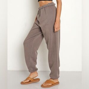 NWT Joah Brown Oversized Jogger Sweatpants M/L